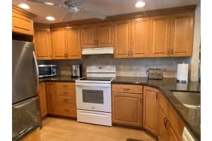 7 Royal Palm Way 202, Boca Raton, FL 33432 Sold 09/05/25