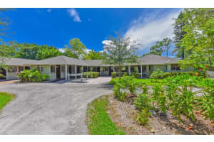 2040 Appaloosa Trail, Wellington, FL 33414 - MLS#R11099613