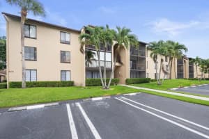 624 Sea Pine Way A2, Greenacres, FL 33415 Sold 11/17/25