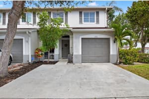 320 N Palm Villas Way, Palm Springs, FL 33461 Sold 07/22/25