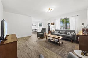 407 Riverside Drive, Palm Beach Gardens, FL 33410 Sold 08/14/25