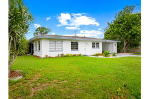640 Beach Avenue, Port Saint Lucie, FL 34952 Sold 08/15/25