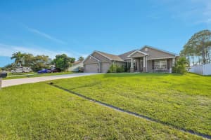1220 SW Curry Street, Port Saint Lucie, FL 34983 - MLS#R11099814