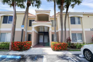 815 W Boynton Beach Boulevard 10-202, Boynton Beach
