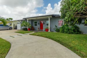 1321 W Mango Street, Lantana, FL 33462 - MLS#R11099829