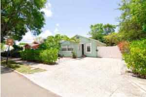 524 50th Street, West Palm Beach, FL 33407 - MLS#R11099854