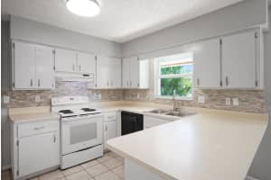 4903 Sunset Boulevard, Fort Pierce, FL 34982 - MLS#R11099872
