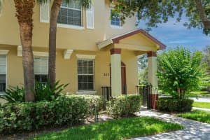 2113 Se Fern Park Drive, Port Saint Lucie