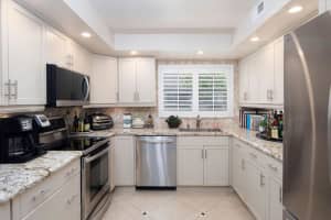 157 Capri D, Delray Beach, FL 33484 Sold 10/03/25