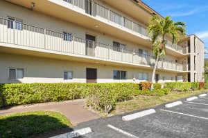 7750 NW 50th Street 106, Lauderhill, FL 33351 - MLS#R11100003