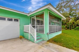 2415 Laurel Ln, Palm Beach Gardens, FL 33418 - MLS#R11100006