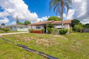 325 SE Bayview Terrace, Port Saint Lucie, FL 34983 Sold 07/31/25