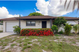 325 SE Bayview Terrace, Port Saint Lucie, FL 34983 Sold 07/31/25