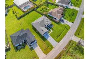 148 Sw Sea Lion Road, Port Saint Lucie