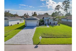 148 SW Sea Lion Road, Port Saint Lucie, FL 34953 - MLS#R11100016