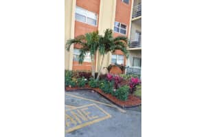 3600 NW 21st Street 209, Lauderdale Lakes, FL 33311 - MLS#R11100055