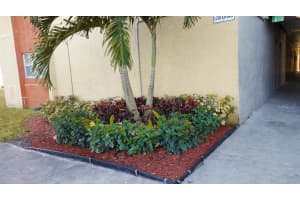 3700 NW 21st Street 305, Lauderdale Lakes, FL 33311 - MLS#R11100058