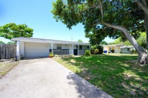 1455 Ne Silver Maple Way Jensen Beach, FL 34957 - Off Market