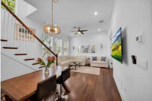 285 SE 6th Avenue B, Delray Beach, FL 33483 - MLS#R11100108