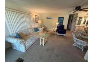 7818 SE Continental Drive, Hobe Sound, FL 33455 - MLS#R11100116