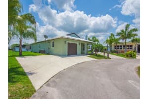 3 Grande Camino Court, Fort Pierce, FL 34951 - MLS#R11100123