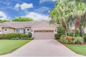 4702 Carlton Golf Drive, Lake Worth