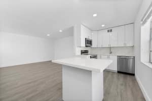 511 Flanders K, Delray Beach, FL 33484 - MLS#R11100126