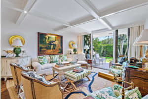 100 Royal Palm Way F1, Palm Beach