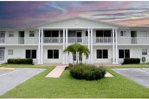 2100 Ne 38th Street 141, Lighthouse Point