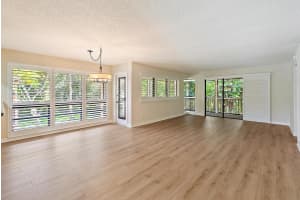 227 Brackenwood Terrace, Palm Beach Gardens, FL 33418 - MLS#R11100287