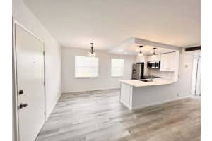 58 Normandy Lane B 58, Delray Beach, FL 33484 - MLS#R11100305