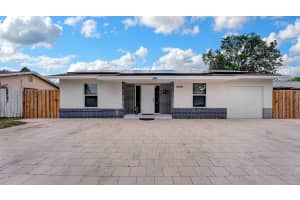9709 SW 1st Place, Boca Raton, FL 33428 - MLS#R11100336
