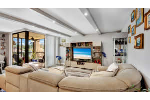 955 Dotterel Road 2210, Delray Beach, FL 33444 - MLS#R11100396