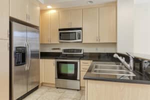 701 S Olive Avenue 1208, West Palm Beach, FL 33401 - MLS#R11100440