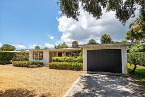 804 SE Riverside Drive, Stuart, FL 34994 - MLS#R11100461