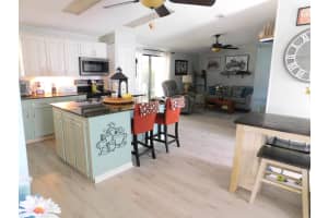 514 Hemingway Terrace, Fort Pierce, FL 34982 - MLS#R11100463