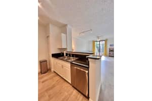 630 S Sapodilla Avenue 503, West Palm Beach, FL 33401 - MLS#R11100464