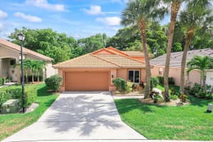 8073 Pelican Harbour Drive, Lake Worth, FL 33467 Sold 08/12/25