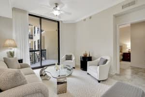 701 S Olive Avenue 1208, West Palm Beach, FL 33401 - MLS#R11100537