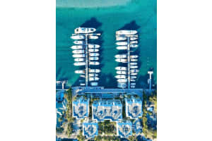 184 Lake Drive 4102, Palm Beach Shores