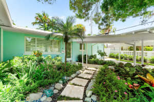 301 Linda Lane, West Palm Beach, FL 33405 Sold 12/30/25