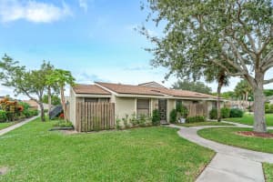 241 Meadows Drive 241, Boynton Beach, FL 33436 - MLS#R11100656