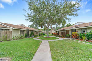 241 Meadows Drive 241, Boynton Beach, FL 33436 - MLS#R11100656
