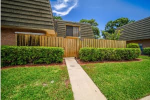 3321 33rd Way, West Palm Beach, FL 33407 Sold 07/21/25