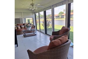 10231 N Circle Lake Drive 101, Boynton Beach