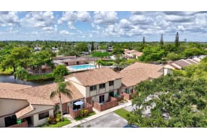 10700 NW 30th Pl, Sunrise, FL 33322, Sold 04/24/25