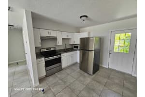 4653 S 25th Street, Fort Pierce, FL 34981 - MLS#R11100715