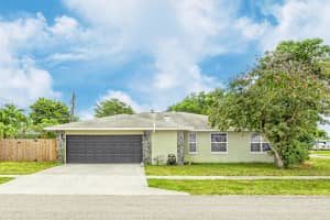 1518 Lee Court, Lake Worth, FL 33461 - MLS#R11100718