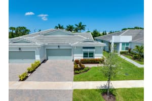 11687 SW Viridian Boulevard, Port Saint Lucie, FL 34987 Sold 10/14/25