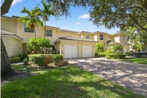 13418 Georgian Court, Wellington, FL 33414 Sold 08/04/25